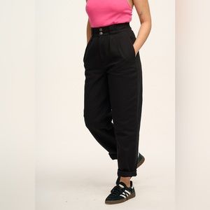 Addison Jeans: ORGANIC TWILL - Black W44 (UK 24 REG)